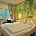 Hotel Landidyll Weidenbrück 4*