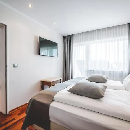 Otel Landidyll Restaurant Weidenbrueck & 4*