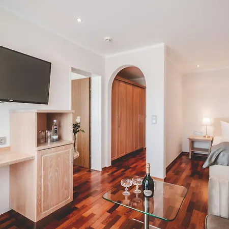 Landidyll Restaurant Weidenbrueck & 4*