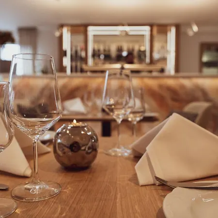 Landidyll Restaurant Weidenbrueck & 4* Swisttal