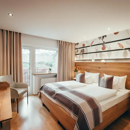 Landidyll Restaurant Weidenbrueck & 4* Swisttal