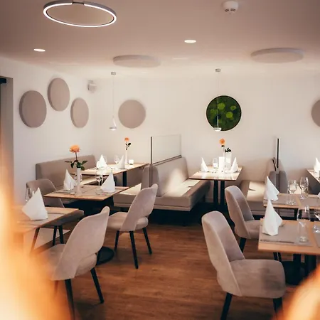 Landidyll Restaurant Weidenbrueck & 4* Swisttal