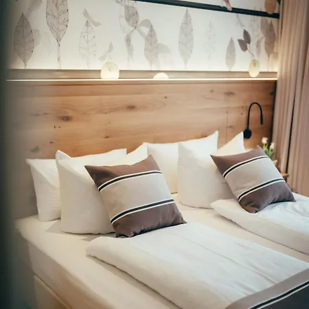 Landidyll Weidenbrück 4* Swisttal